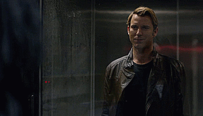 Jessica Jones - Thumbs Up (Alt)