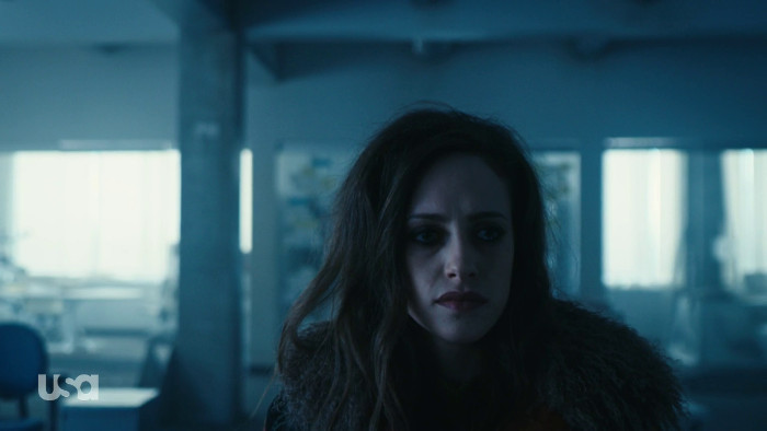 Darlene Tears Up (Alt)