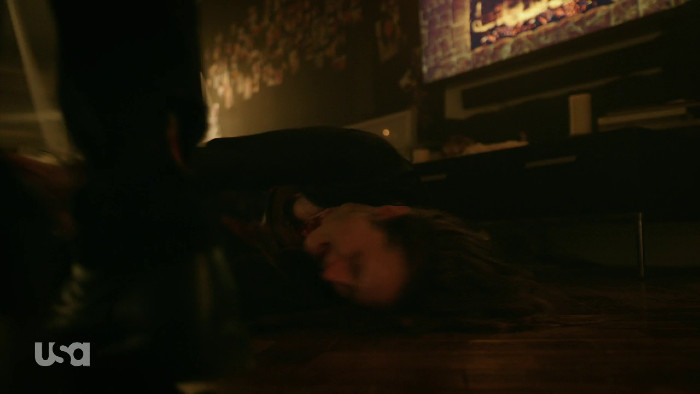 Dom Slices Achilles (Alt)