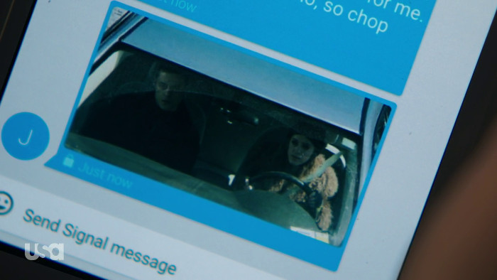 Elliot and Darlene Caught (Alt)