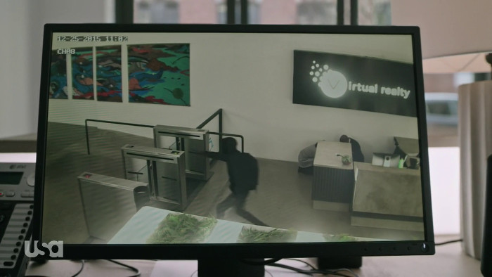 Elliot Avoids Guard (Alt)