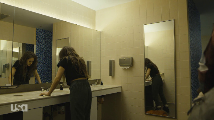 Darlene Has a Panic Attack 3 (Alt)