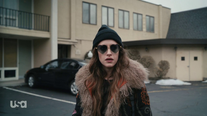 Darlene Speaks to Mr. Robot (Alt)