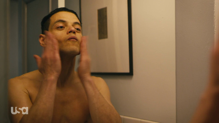 Elliot Shaves 2 (Alt)