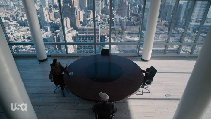 Elliot's Boardroom (Alt)