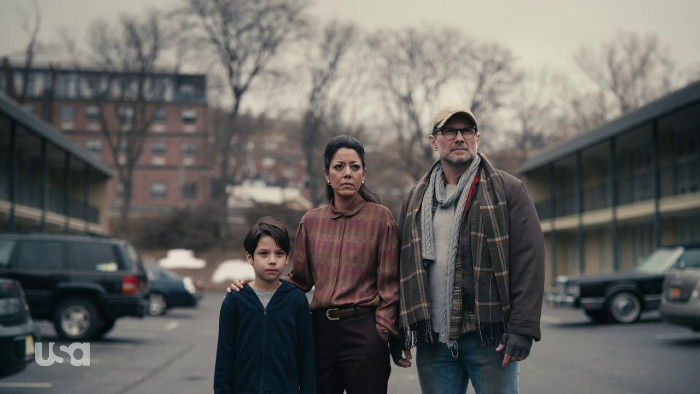 Elliot's Family (Alt)