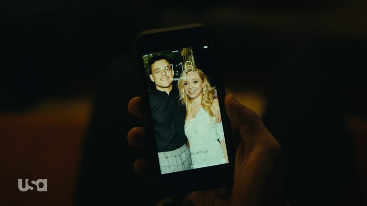 Elliot and Angela Lock Screen (Alt)
