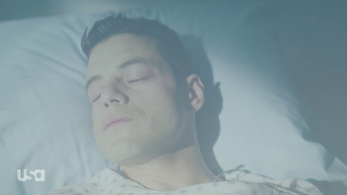 Elliot Fades Out (Alt)